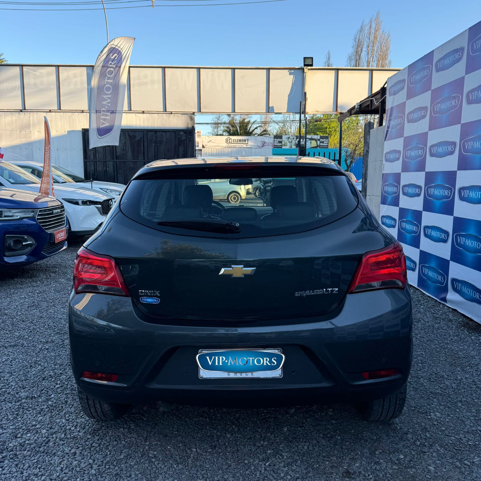 Chevrolet Onix — foto 6 de 12