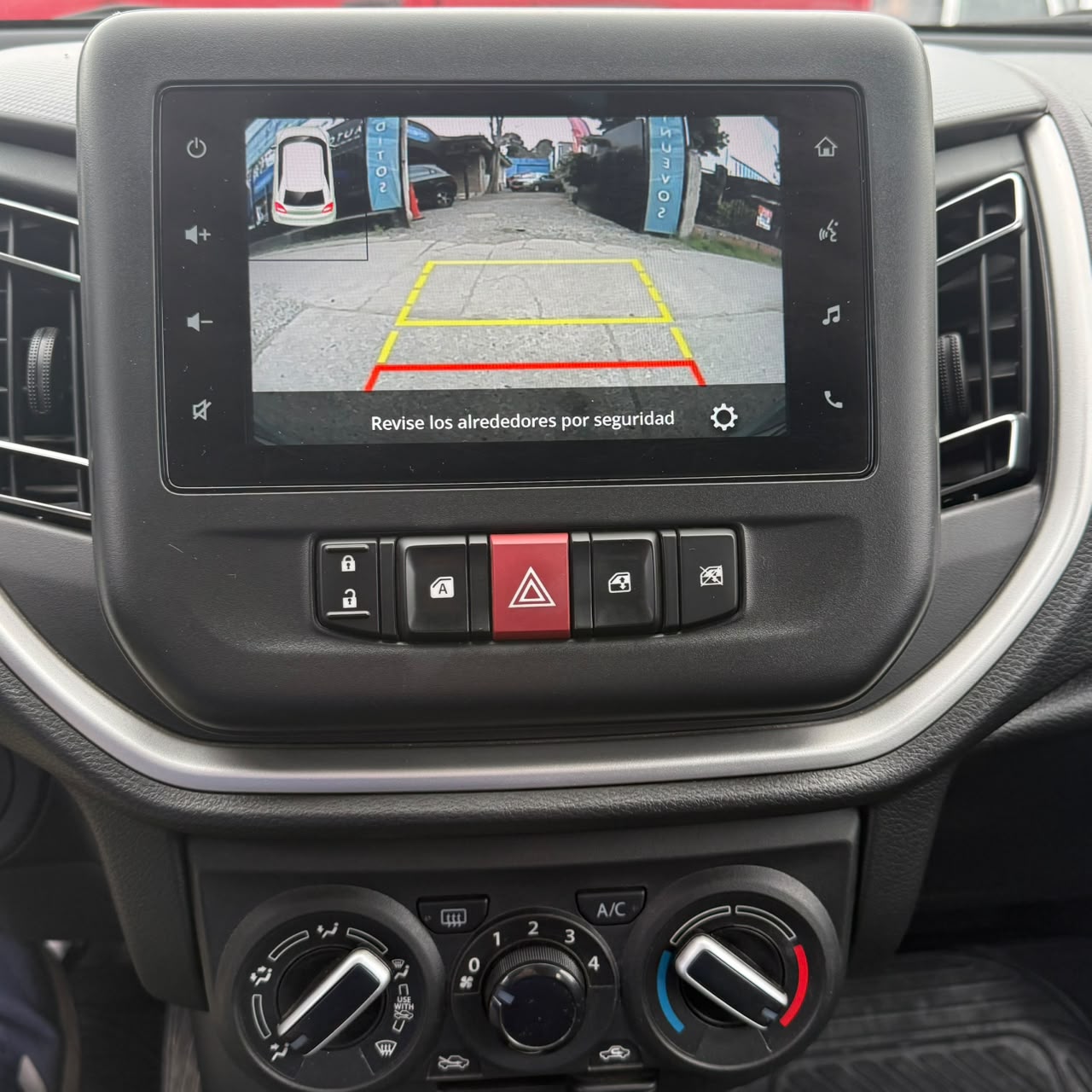 Suzuki Celerio Glx Sports — foto 10 de 16