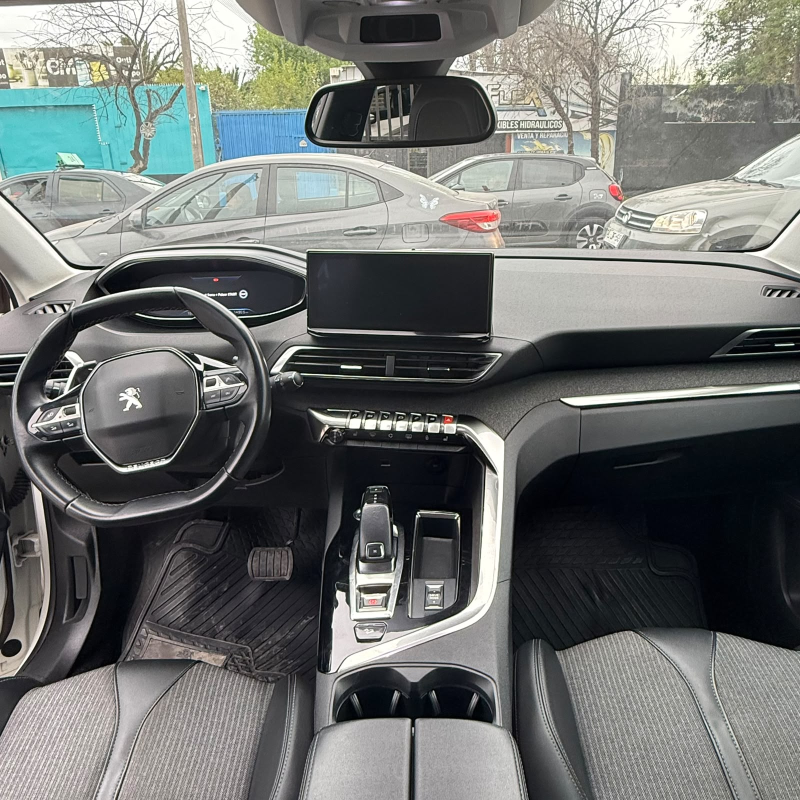 Peugeot 3008 — foto 8 de 15