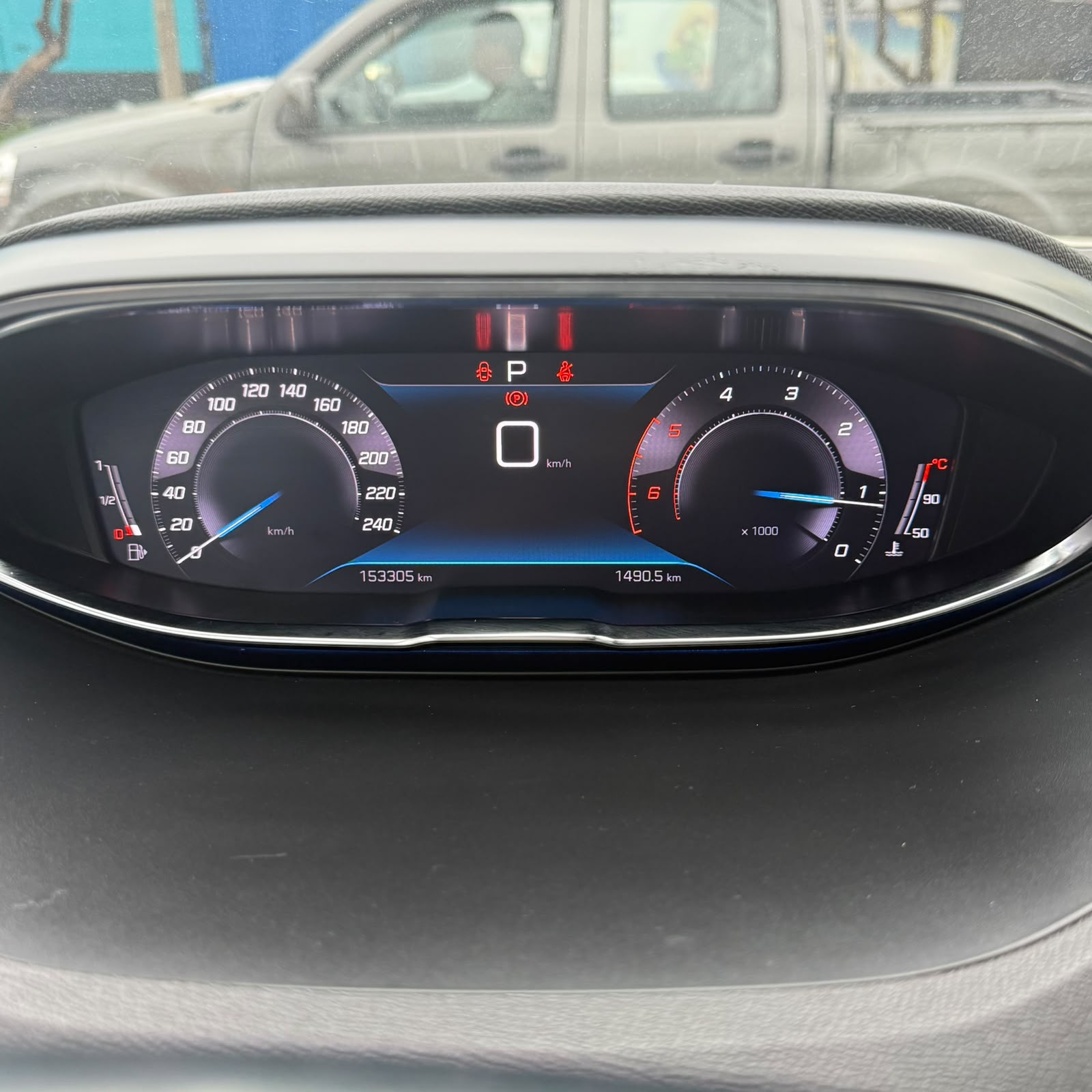 Peugeot 3008 — foto 12 de 15