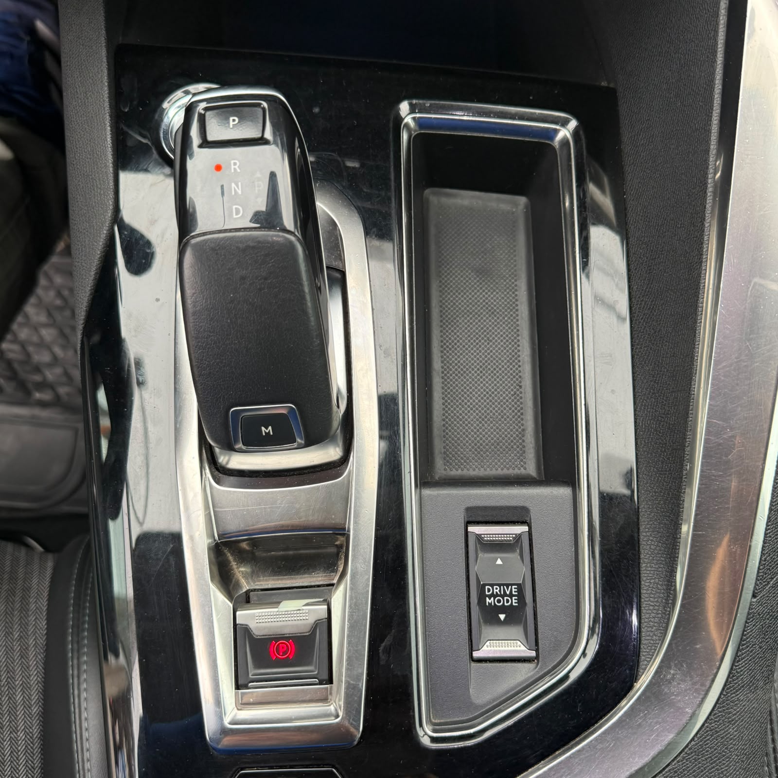Peugeot 3008 — foto 11 de 15