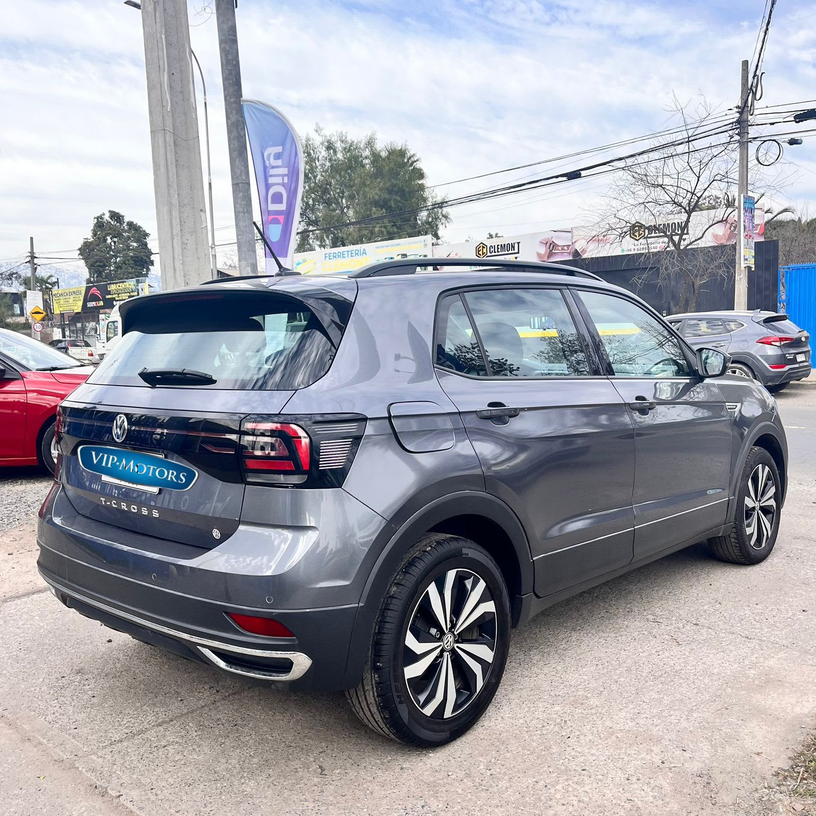 Volkswagen T-Cross — foto 6 de 14