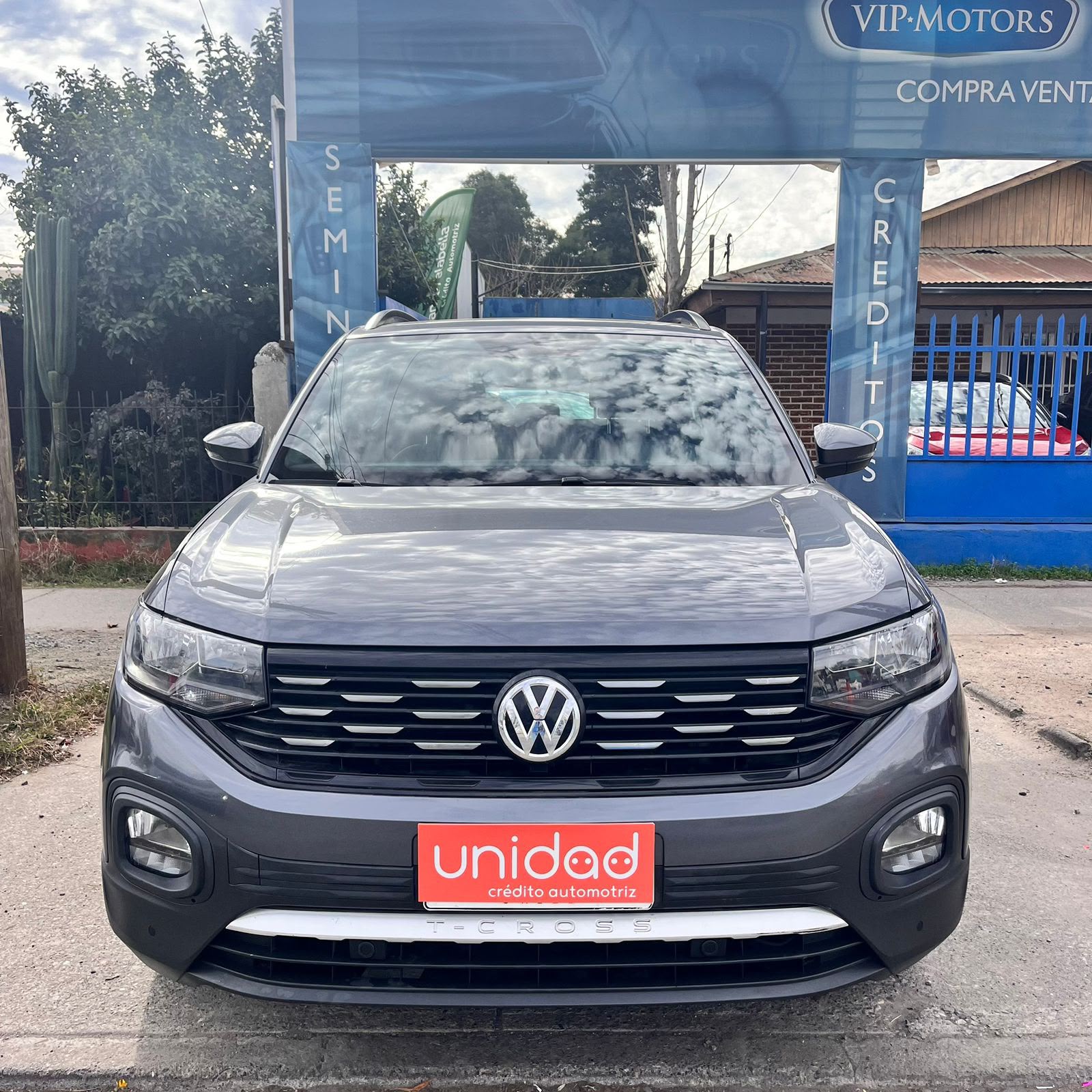 Volkswagen T-Cross — foto 2 de 14