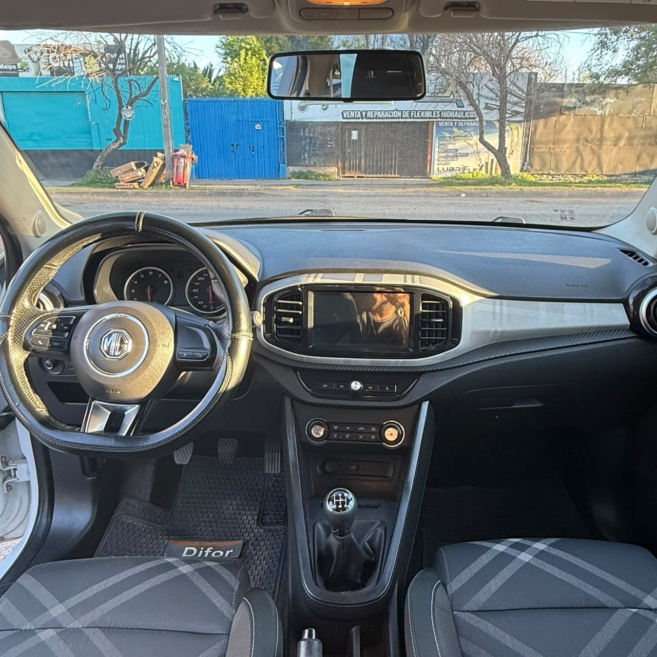 MG 3 — foto 9 de 15