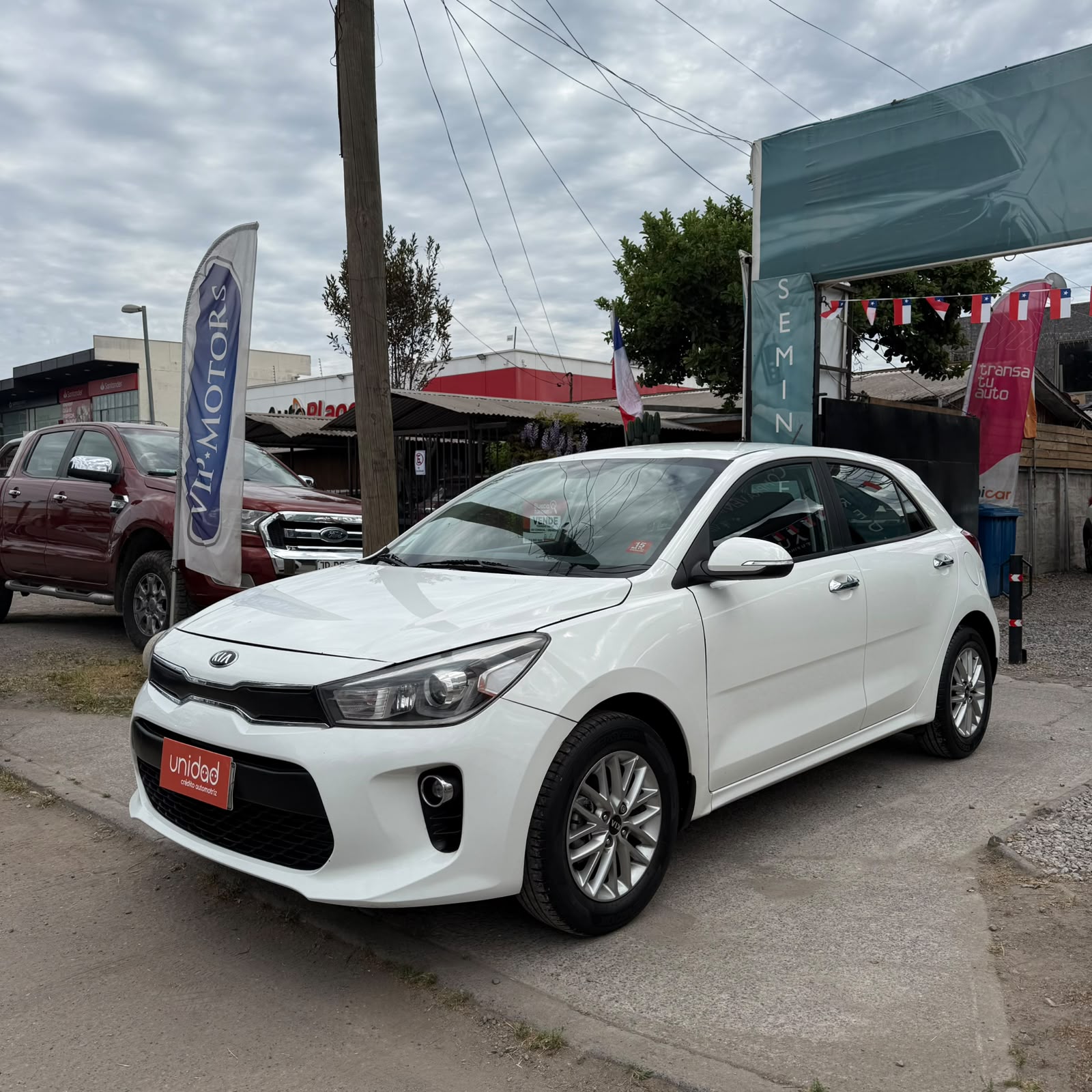 KIA Rio5 — foto 4 de 17