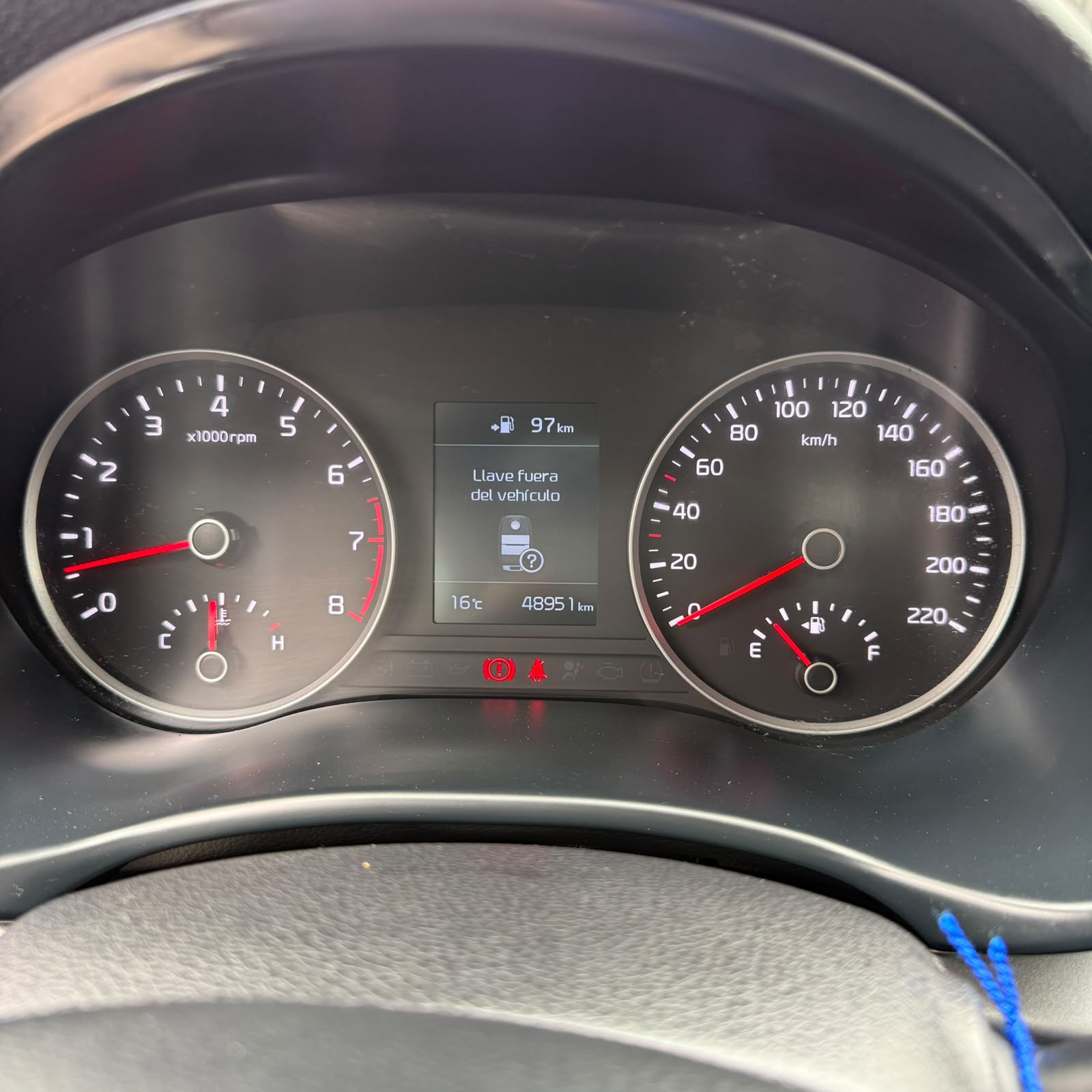 KIA Rio5 — foto 11 de 17