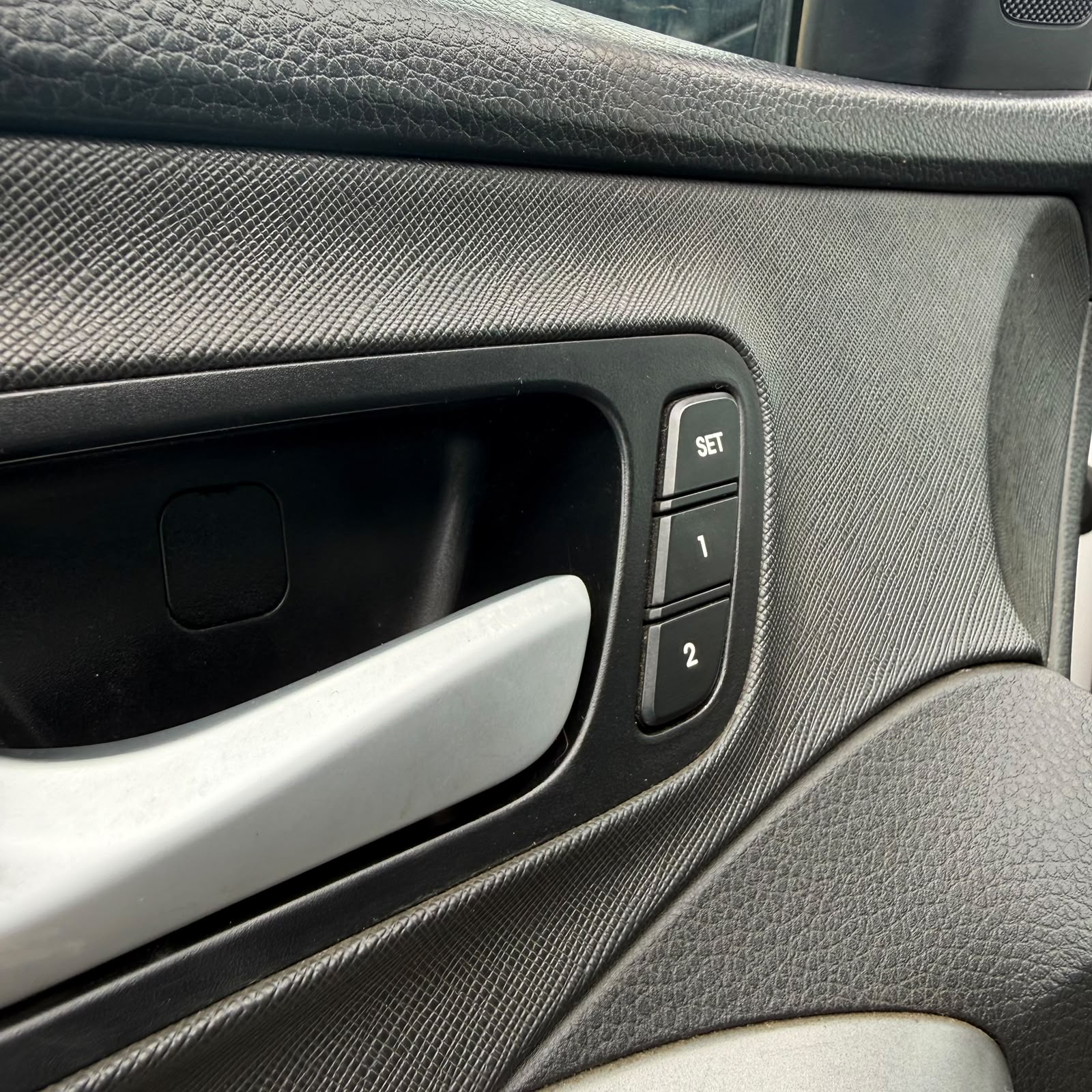 Hyundai Santa Fe — foto 14 de 17