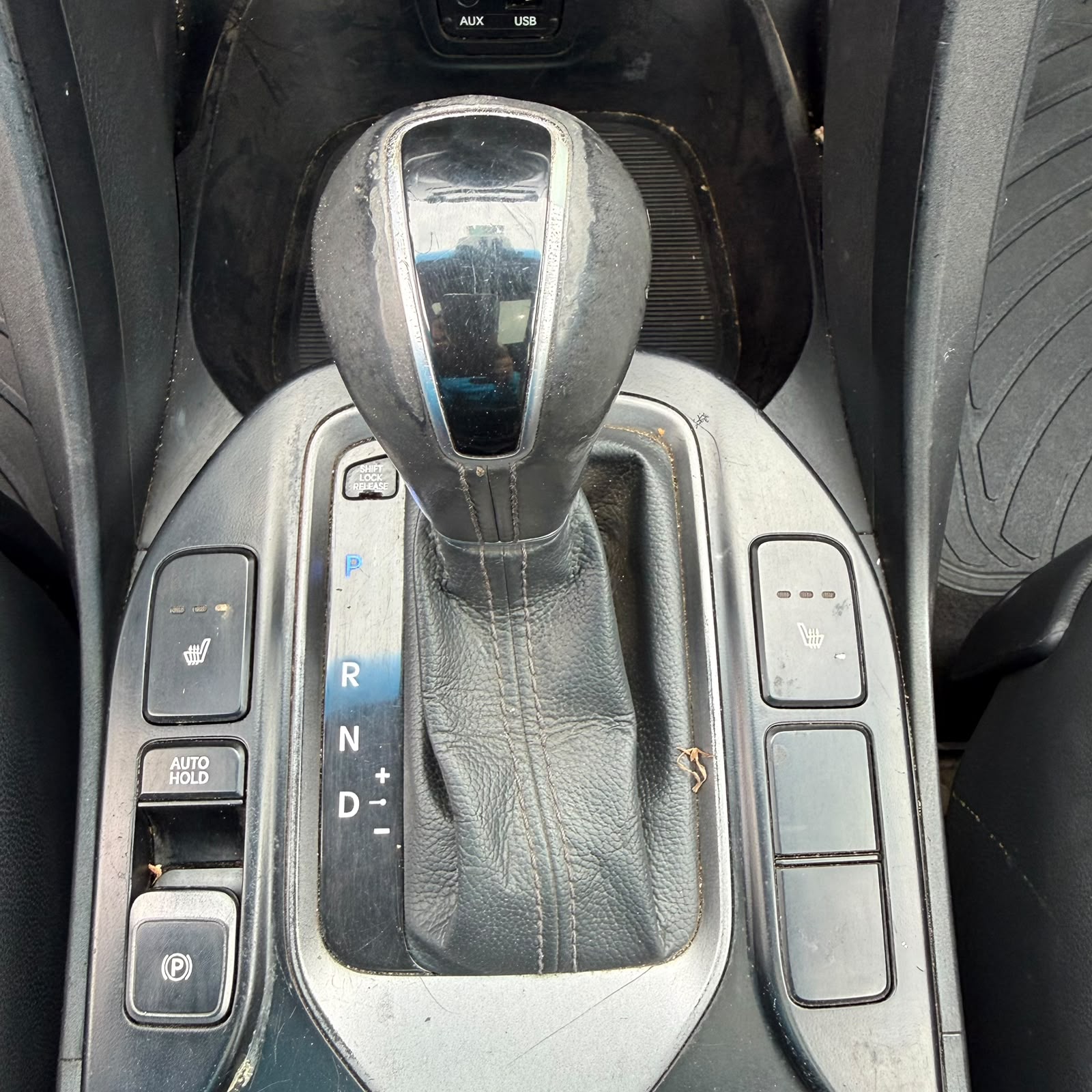 Hyundai Santa Fe — foto 12 de 17