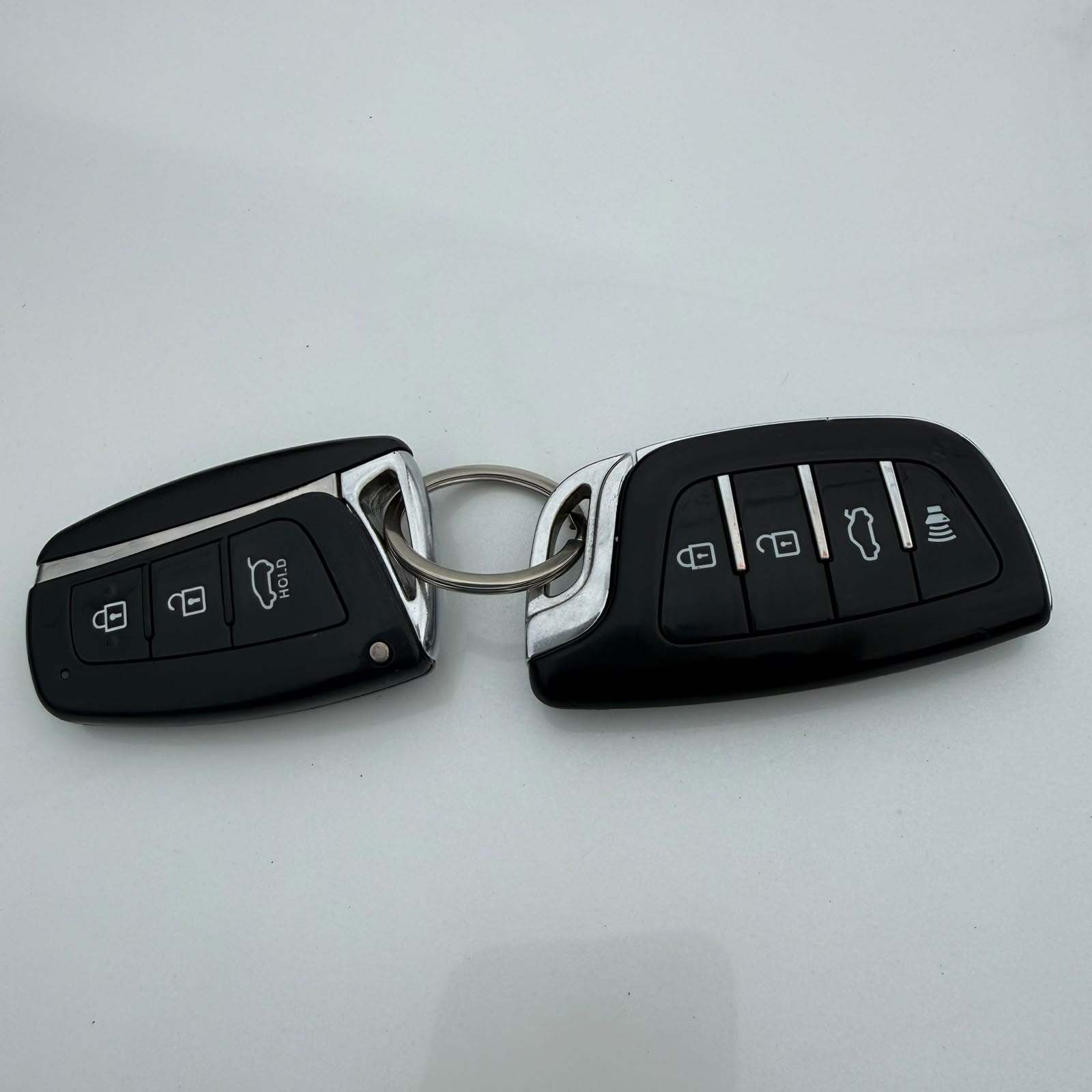 Hyundai Santa Fe — foto 15 de 17