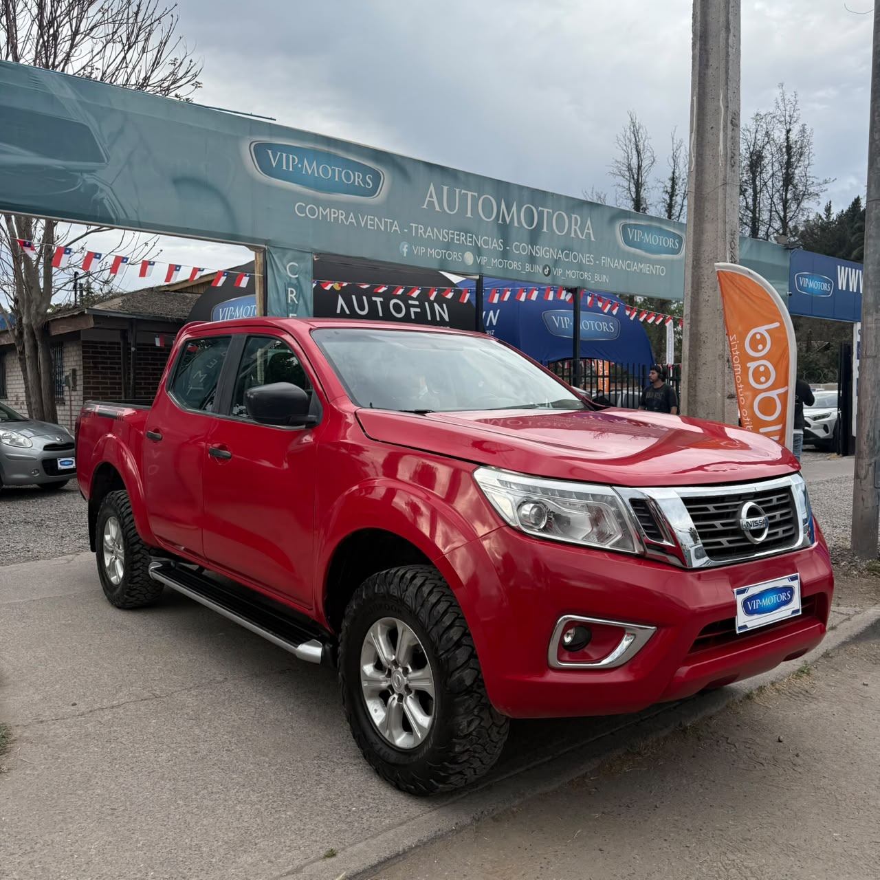 Nissan Np300 4×4 — foto 3 de 15