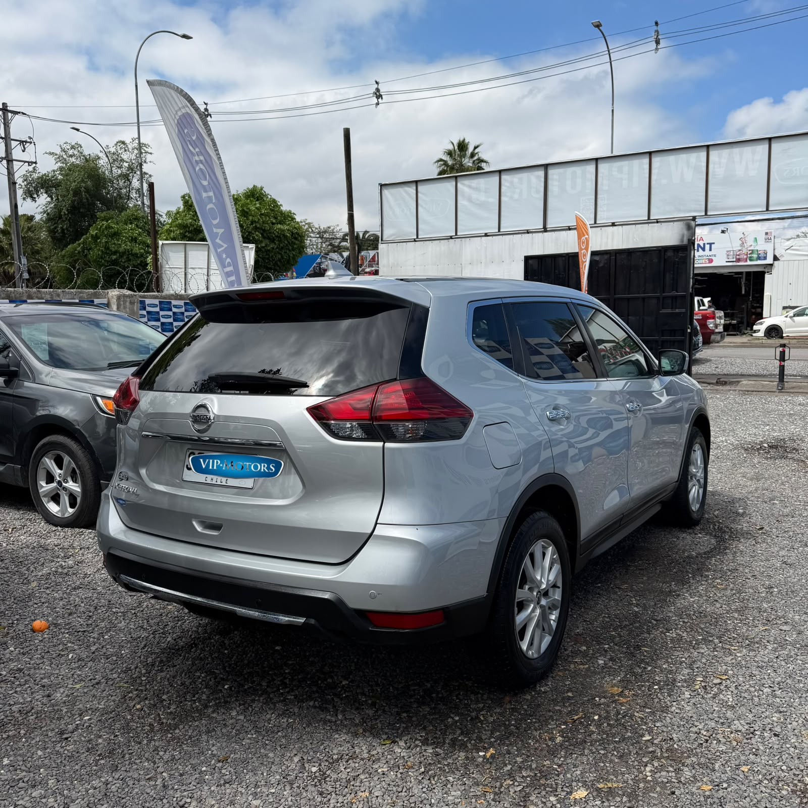 Nissan X-Trail — foto 6 de 15