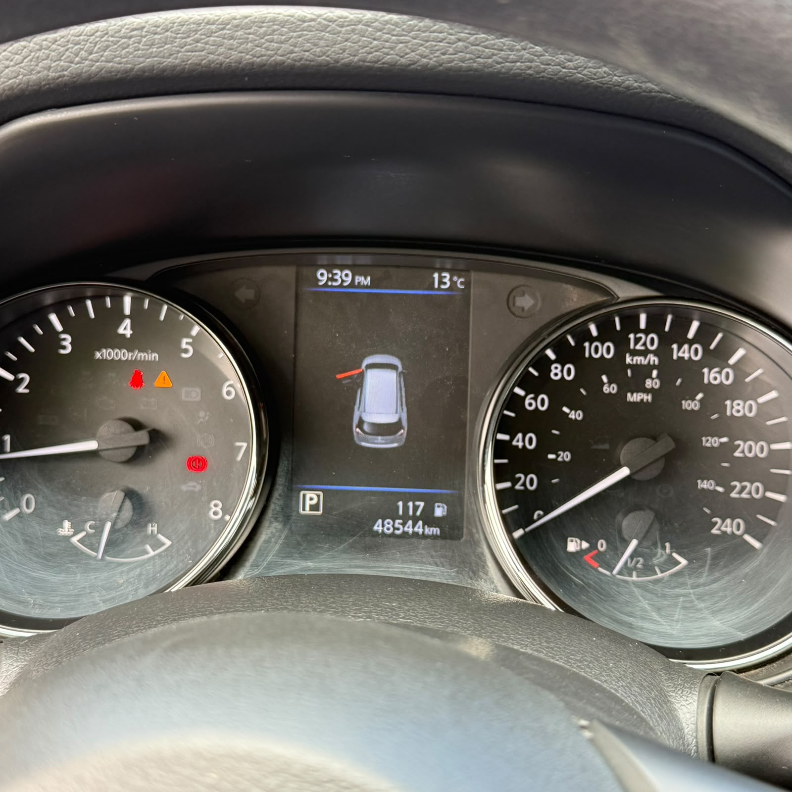 Nissan X-Trail — foto 12 de 15