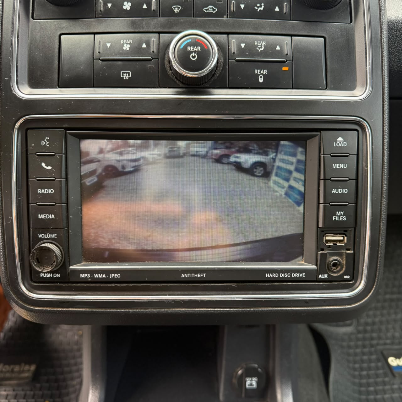 Dodge Journey 2.7 V6 — foto 11 de 15